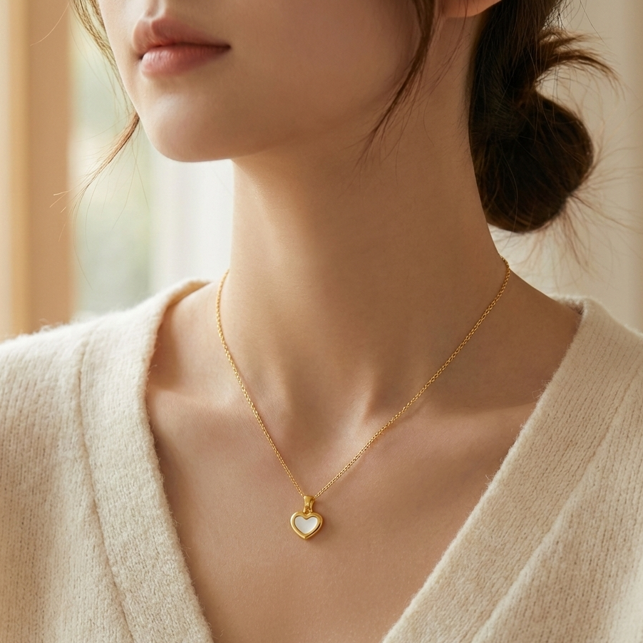 Reversible Heart Pendant Necklace: Anti-tarnish gold plated.